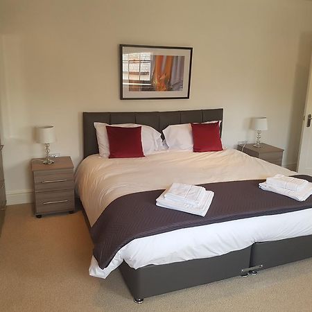 Andover Apartments מראה חיצוני תמונה