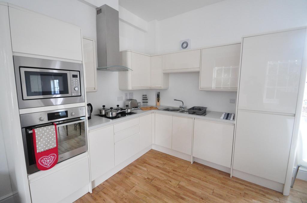 Andover Apartments מראה חיצוני תמונה