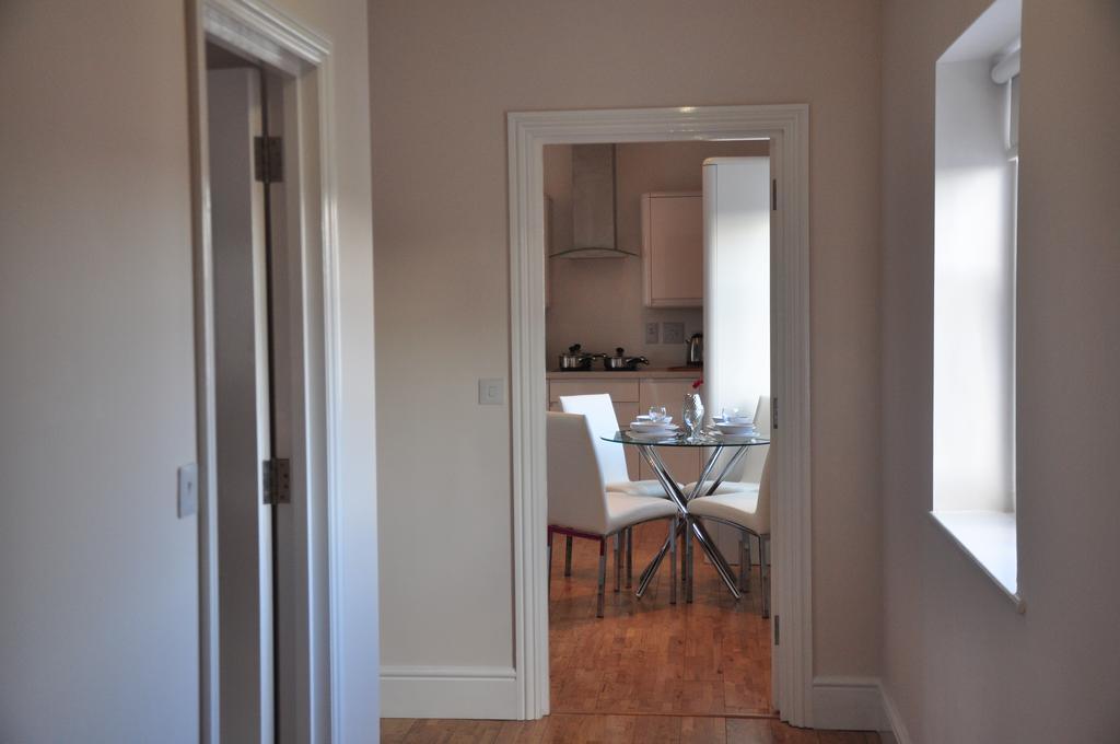 Andover Apartments מראה חיצוני תמונה