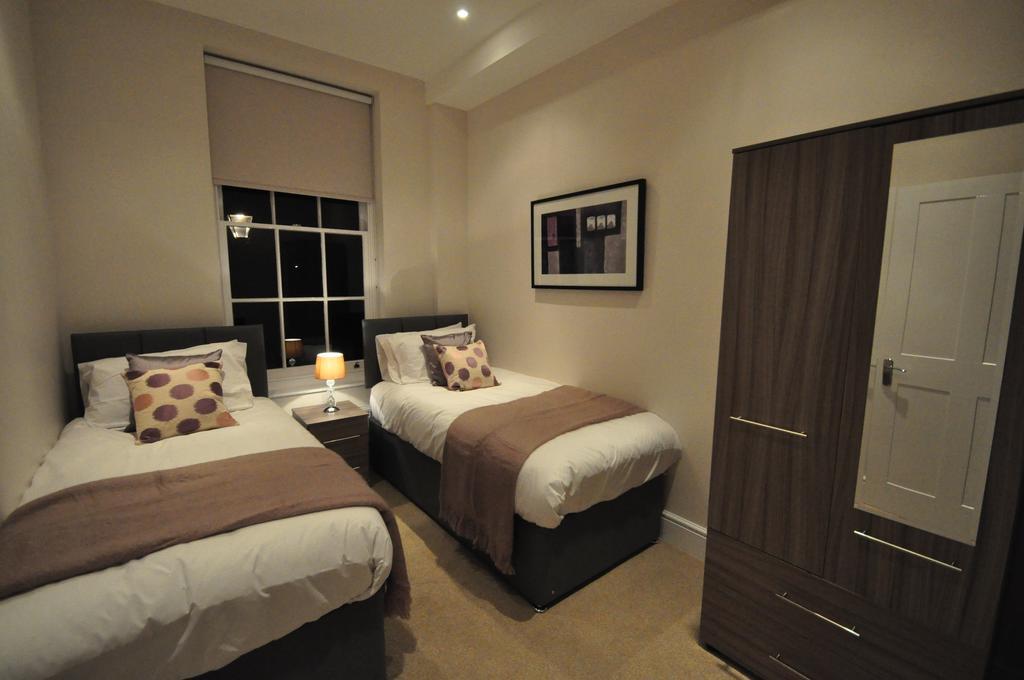 Andover Apartments מראה חיצוני תמונה