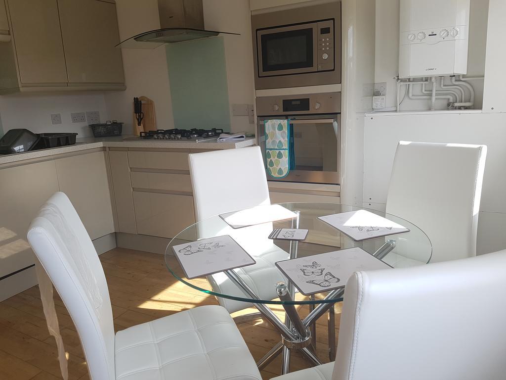 Andover Apartments מראה חיצוני תמונה